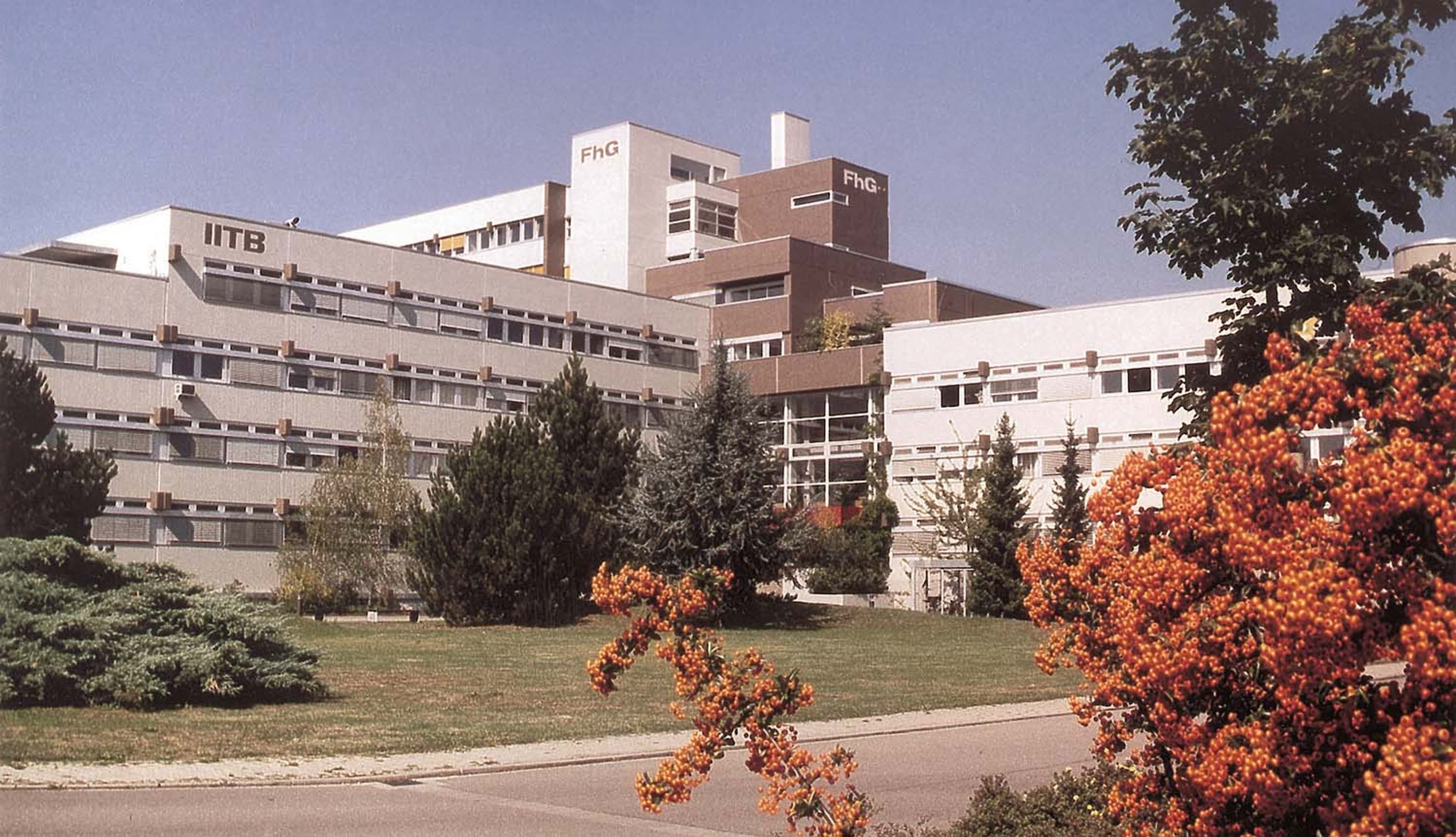Fraunhofer Institut Karlsruhe – Umbau Saal und Verwaltung